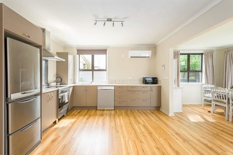 Photo of property in 111 North Belt, Lincoln, 7608