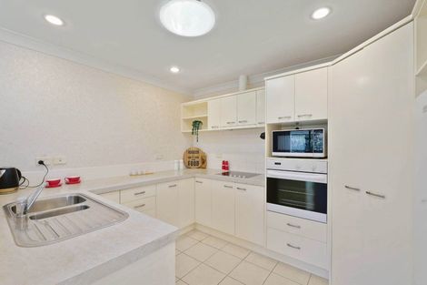 Photo of property in 74 Hillwell Drive, Henderson, Auckland, 0612