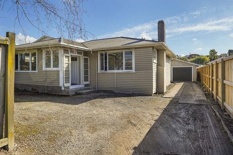 Photo of property in 20 Mount View Road, Melville, Hamilton, 3206