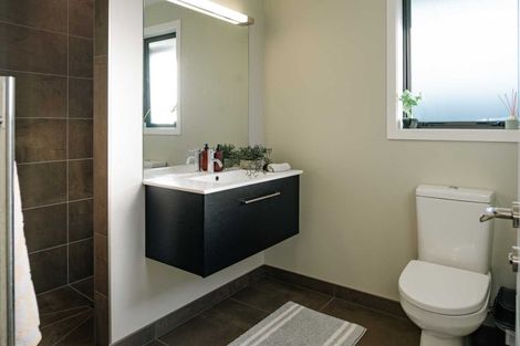 Photo of property in 23 Tiaki Way, Cambridge, 3434