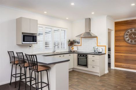 Photo of property in 52a Cutts Road, Russley, Christchurch, 8042