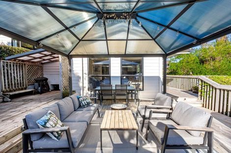 Photo of property in 48 Sailmaker Close, Whitby, Porirua, 5024