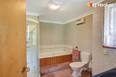 Photo of property in 93 Hocken Street, Kenmure, Dunedin, 9011