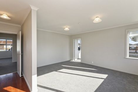 Photo of property in 141 Tukapa Street, Westown, New Plymouth, 4310