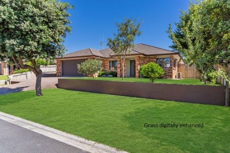 Photo of property in 24 Golden Courie Close, Papamoa Beach, Papamoa, 3118