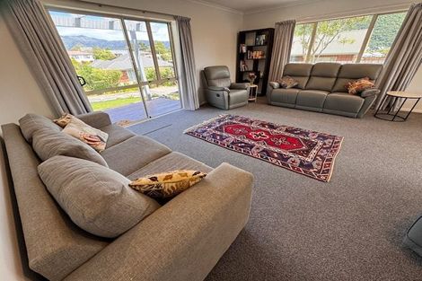 Photo of property in 67 Moana View Road, Waikawa, Picton, 7220