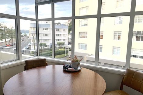 Photo of property in Rehutai Flats, 268u5 Oriental Parade, Oriental Bay, Wellington, 6011