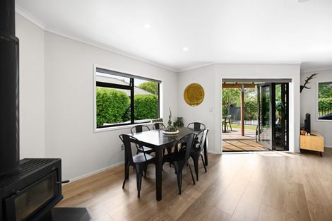 Photo of property in 4 Parkwood Place, Huntington, Hamilton, 3210