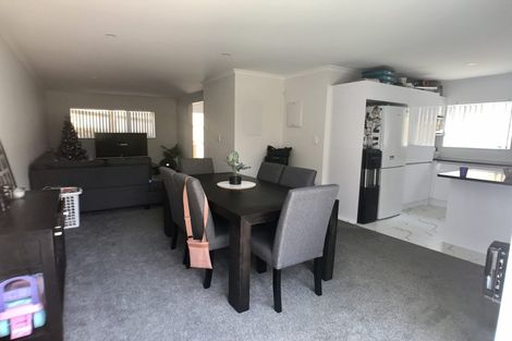 Photo of property in 14 Buller Crescent, Manurewa, Auckland, 2102