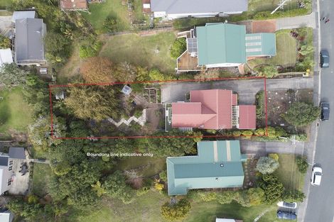 Photo of property in 11 Moffat Road, Red Beach, 0932