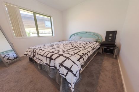 Photo of property in 2 Mayfair Close, Whitianga, 3510