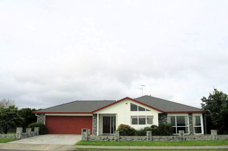 Photo of property in 300 Manly Street, Paraparaumu Beach, Paraparaumu, 5032