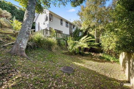 Photo of property in 2/51 Singers Road, Korokoro, Lower Hutt, 5012