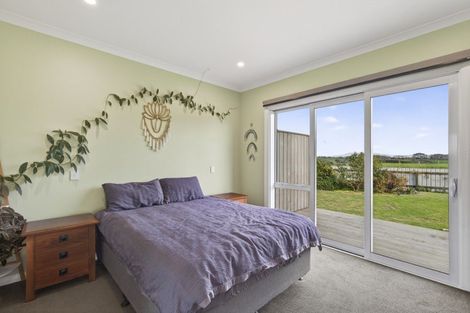 Photo of property in 264 Egmont Road, Hillsborough, New Plymouth, 4372