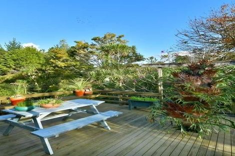 Photo of property in 98 Forest Road, Henderson, Auckland, 0612