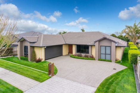 Photo of property in 8 Compton Grove, Huntington, Hamilton, 3210