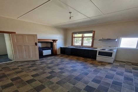 Photo of property in 10 Limbrick Street, Terrace End, Palmerston North, 4410