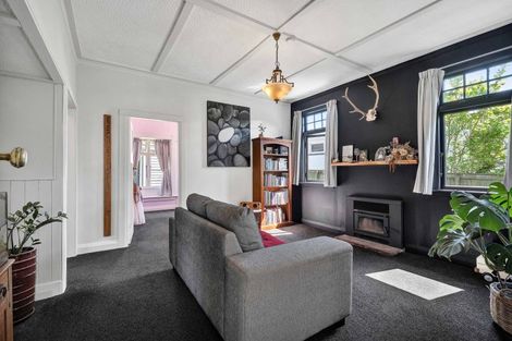 Photo of property in 263 Huatoki Street, Upper Vogeltown, New Plymouth, 4310