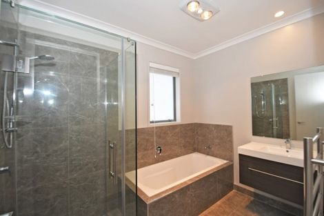 Photo of property in 6 Shearwater Lane, Point Wells, 0986
