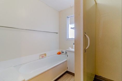 Photo of property in 1/8 Lee Road, Taradale, Napier, 4112