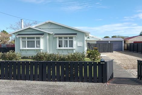 Photo of property in 102 Peel Street, Westport, 7825