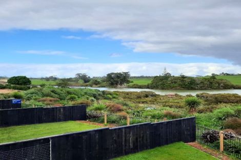 Photo of property in 62 Fort Lincoln Loop, Karaka, Papakura, 2113