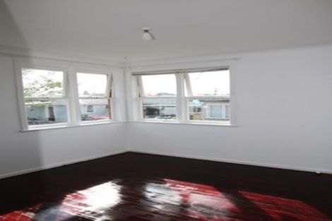 Photo of property in 7 Barbary Avenue, Kelston, Auckland, 0602