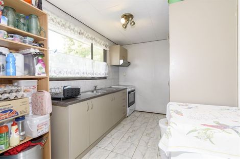 Photo of property in 12 Cameron Place, Ranui, Auckland, 0612
