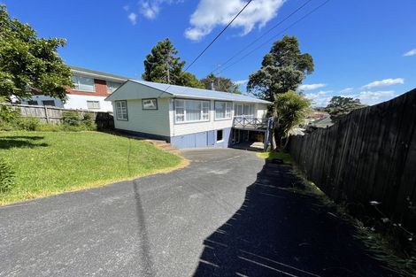 Photo of property in 60 Colwill Road, Massey, Auckland, 0614