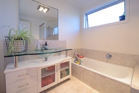 Photo of property in 9 Austral Place, Cromwell, 9310