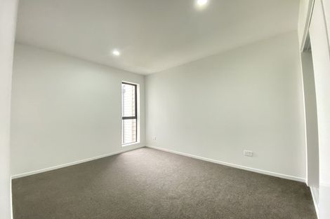 Photo of property in 34 Sinton Road, Hobsonville, Auckland, 0618