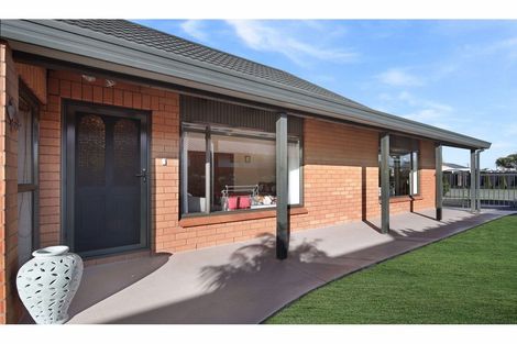 Photo of property in 12 Keldon Avenue, Rangiora, 7400