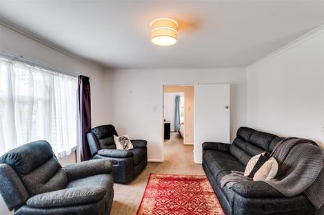 Photo of property in 12 Chester Street, Taradale, Napier, 4112