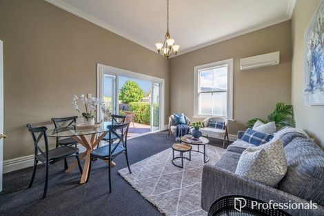 Photo of property in 19a Randwick Crescent, Moera, Lower Hutt, 5010