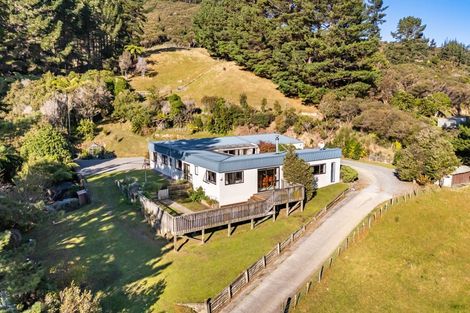 Photo of property in 1368 Akatarawa Road, Akatarawa Valley, Upper Hutt, 5372