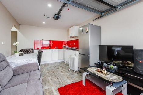 Photo of property in 43a Thompson Terrace, Manurewa, Auckland, 2102