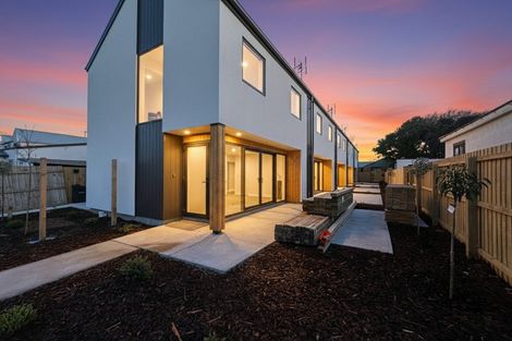 Photo of property in 22 Frederick Street, Waltham, Christchurch, 8011