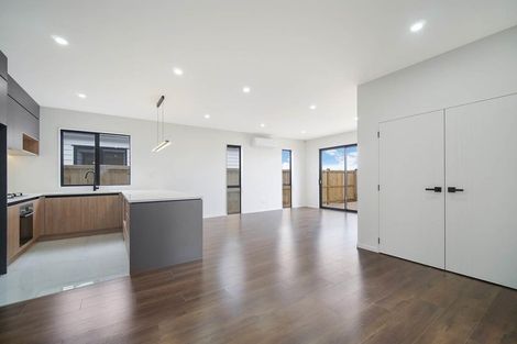 Photo of property in 15 Kaapehu Street, Karaka, 2578