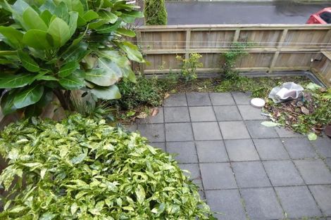 Photo of property in 80u2 Hobson Street, Thorndon, Wellington, 6011