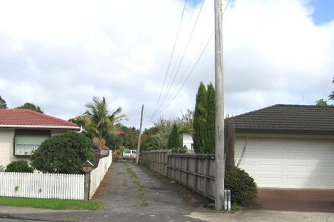 Photo of property in 31 Colwill Road, Massey, Auckland, 0614
