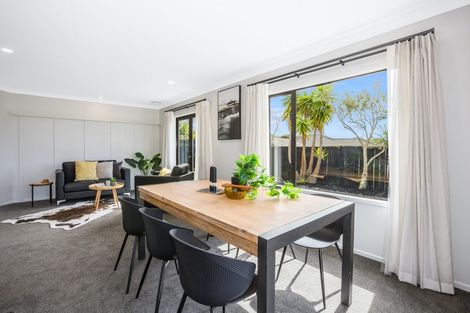 Photo of property in 96 Navigation Drive, Whitby, Porirua, 5024