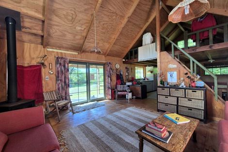 Photo of property in 1797 Colville Road, Amodeo Bay, Coromandel, 3584