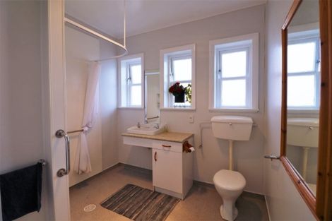 Photo of property in 11 Angland Avenue, Kensington, Timaru, 7910