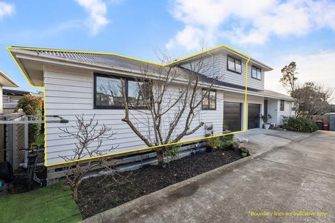 Photo of property in 52a Waipani Road, Te Atatu Peninsula, Auckland, 0610