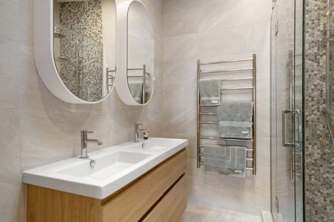 Photo of property in 11 Memorial Way, Tauranga, 3110