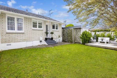 Photo of property in 2b Liverpool Street, Trentham, Upper Hutt, 5018
