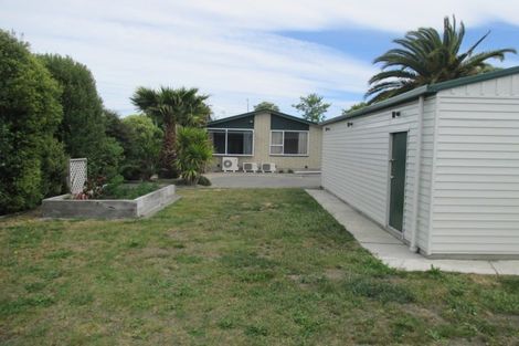 Photo of property in 403 Mairehau Road, Parklands, Christchurch, 8083