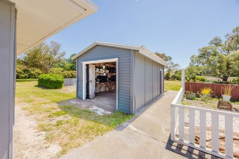 Photo of property in 2070 State Highway 2, Waipukurau, 4285