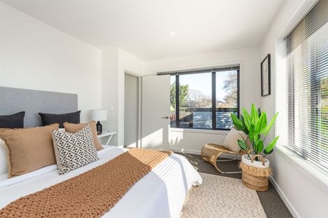 Photo of property in 202 Centaurus Road, Saint Martins, Christchurch, 8022