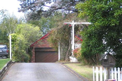 Photo of property in 1/10 Northumberland Avenue, Belmont, Auckland, 0622